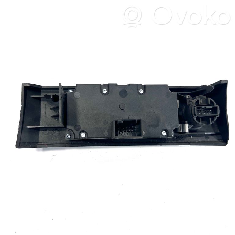 Headlight switch