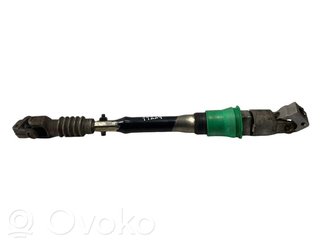 Steering wheel axle cross-joint