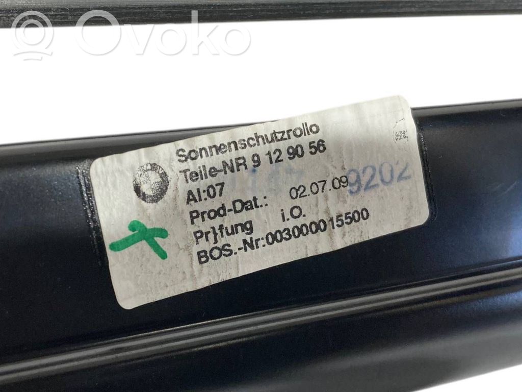 Electric rear window curtain