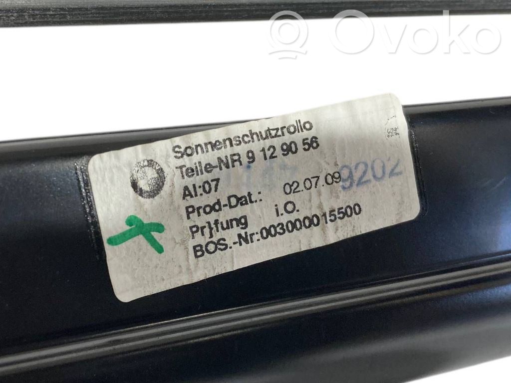 Electric rear window curtain