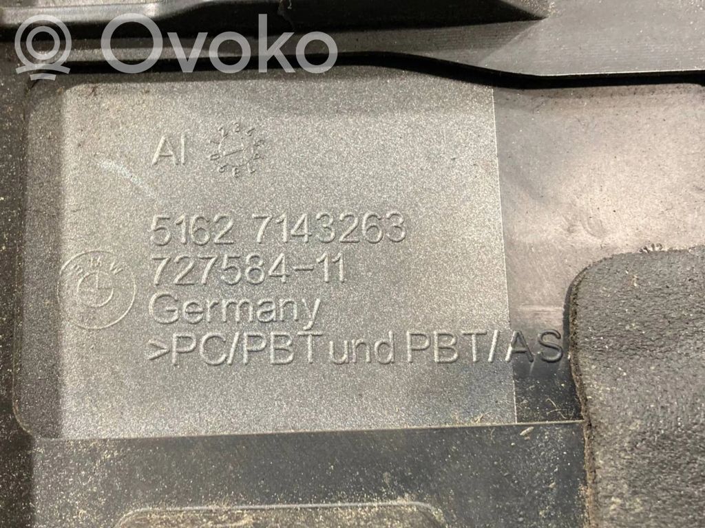 Спойлер задняя крышка