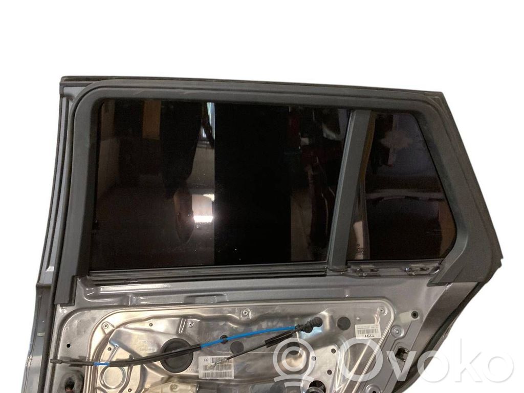 Rear door