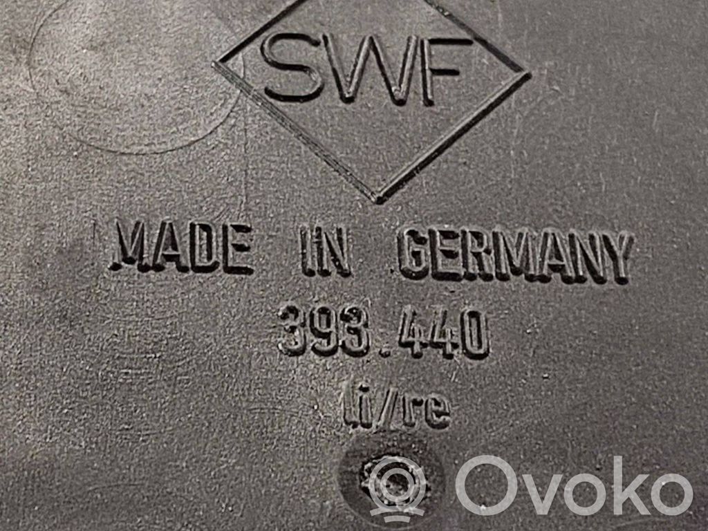 Aizmugurējais lukturis virsbūvē