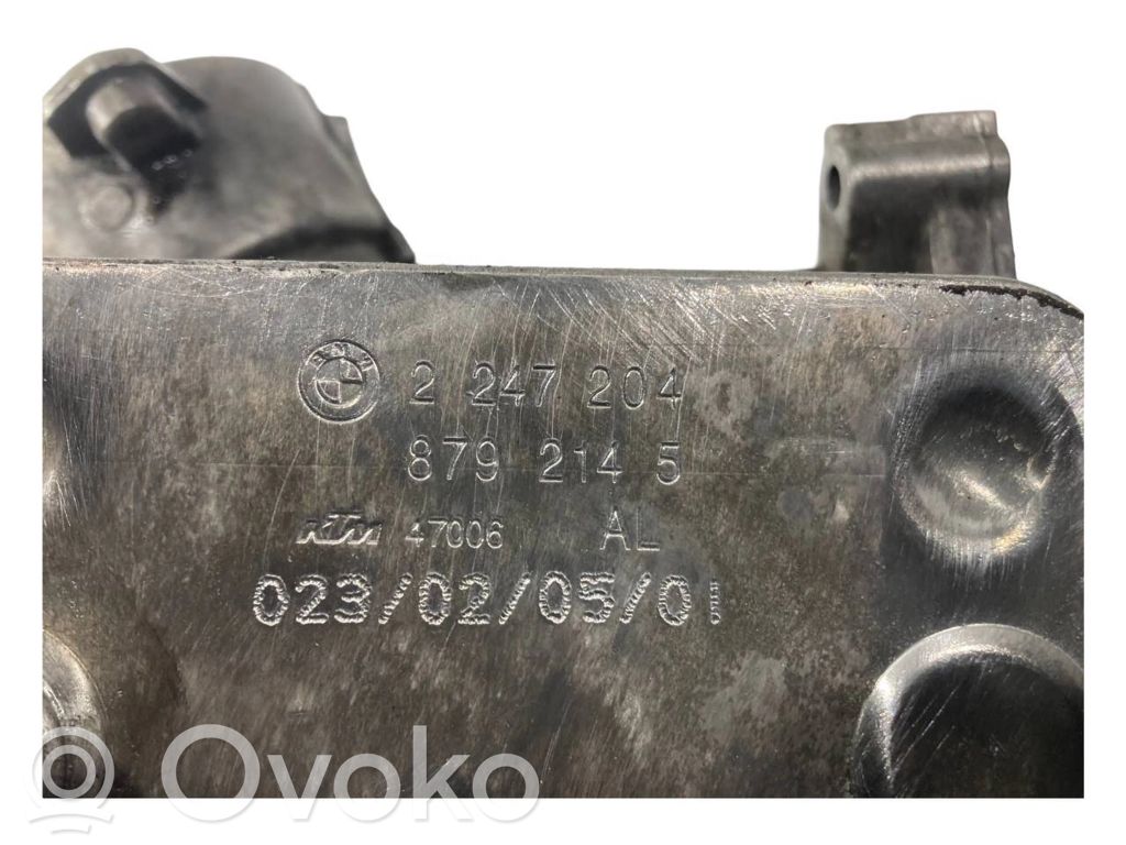 Engine oil radiator