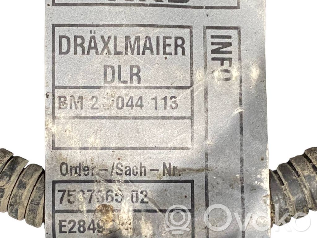 Dzinēja vadu instalācija