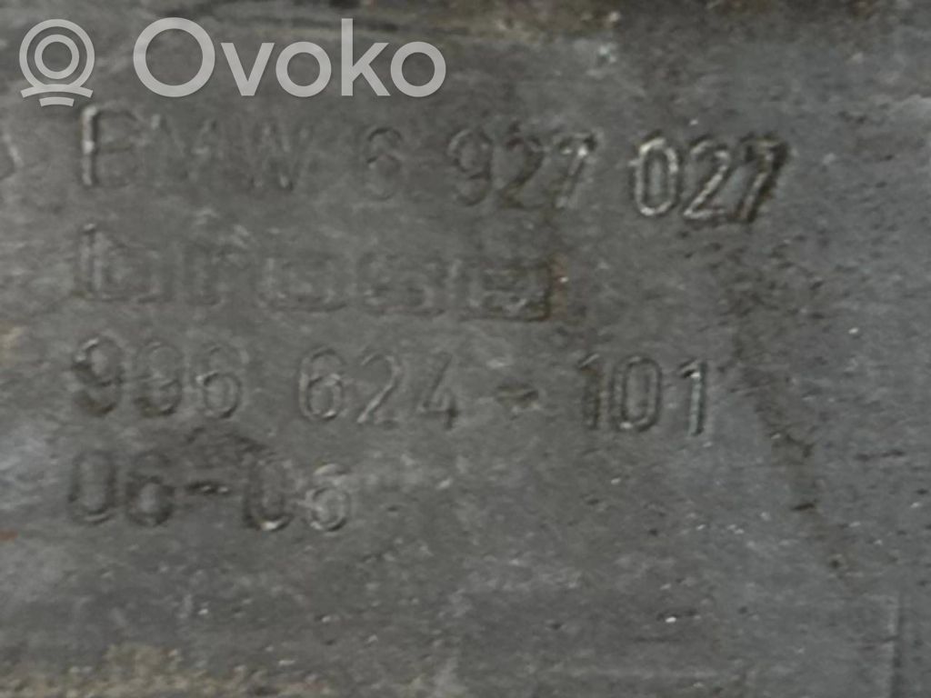 Priekšpusē elektriskā loga pacelšanas mehānisma komplekts