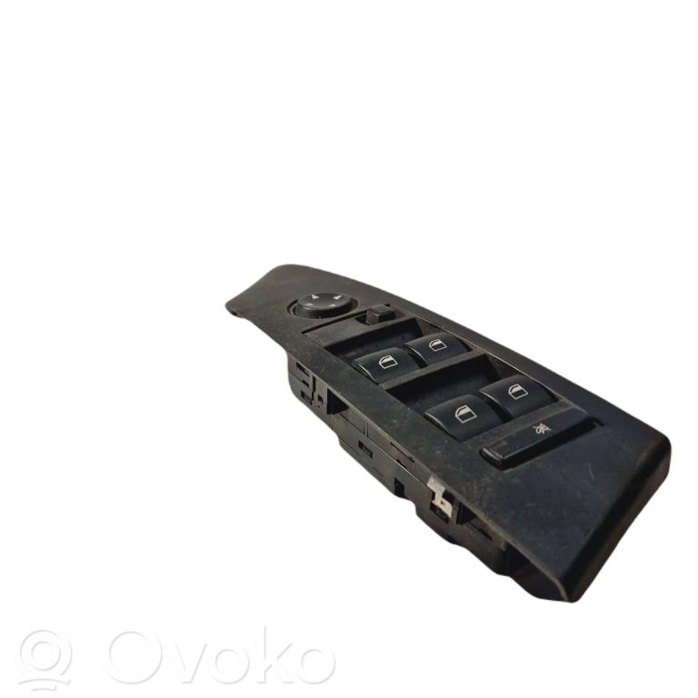 Power window switch