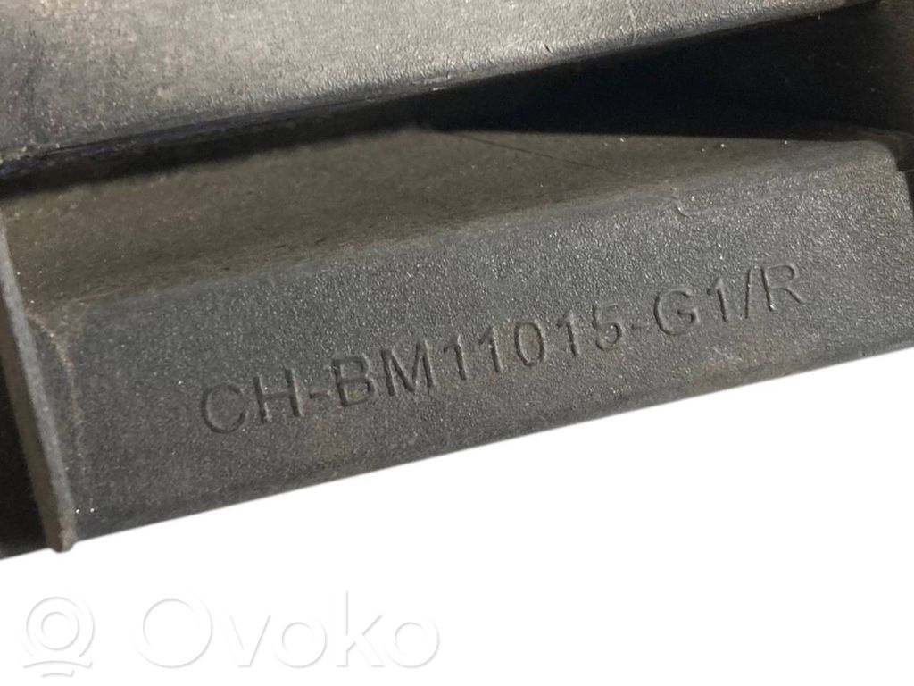 Нижняя решетка (трехсекционная)