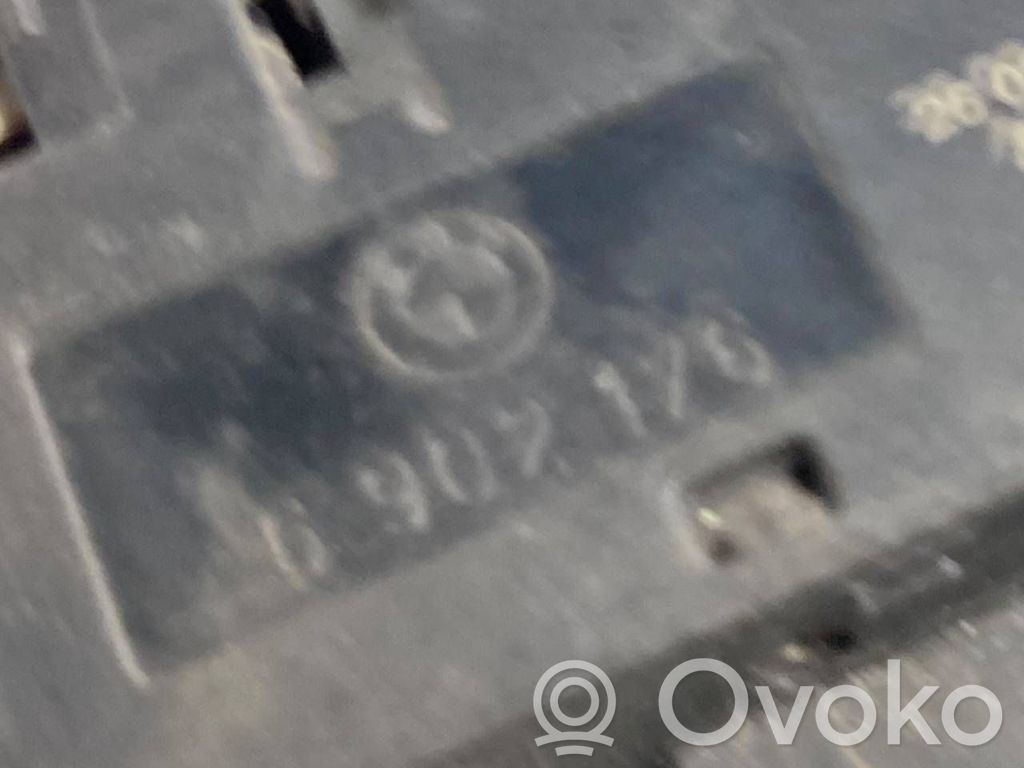 Elektrisko logu slēdzis