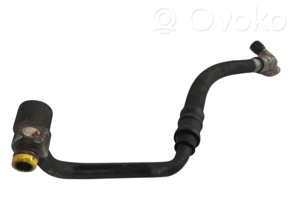 Air conditioner pipe(s) / hose(s)