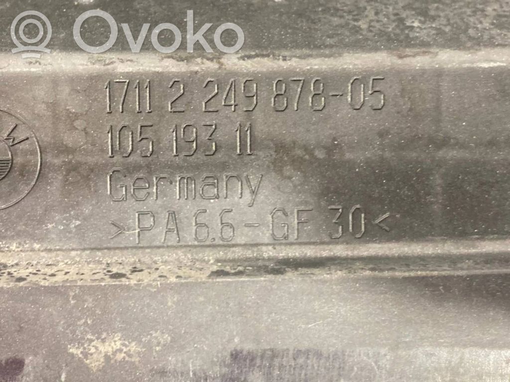 Radiatoru paneļa turētājs (televizora)