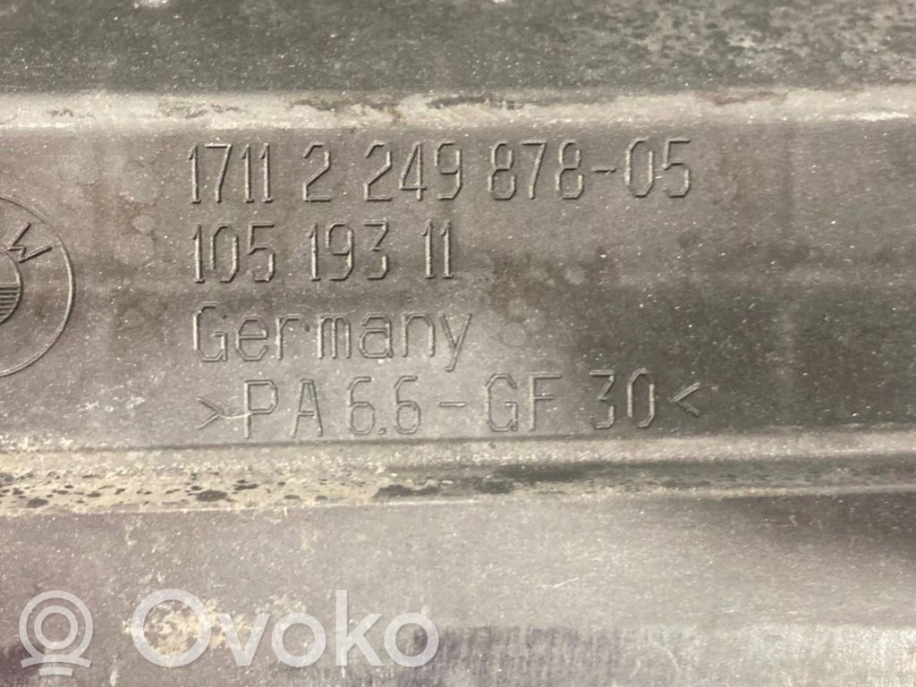 Radiatoru paneļa turētājs (televizora)