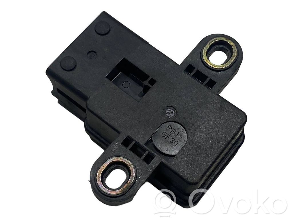 ESP (elektroniskās stabilitātes programmas) sensors (paātrinājuma sensors)