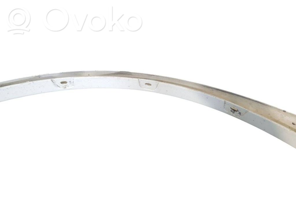 Front arch trim