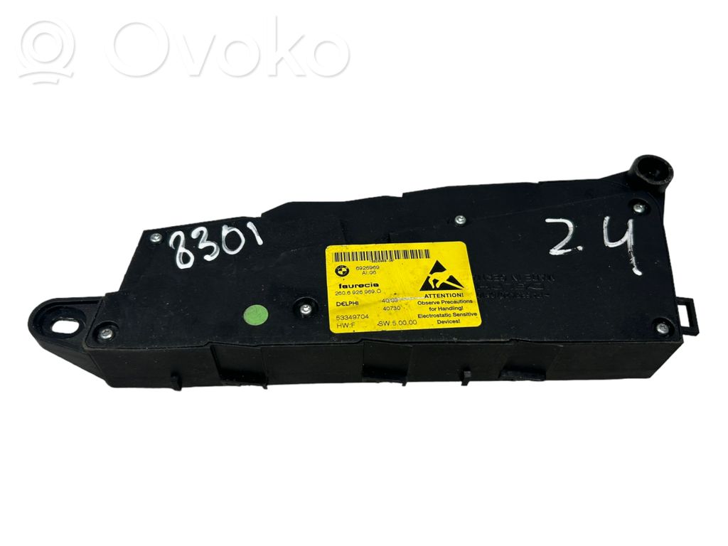 Seat adjustment switch(es)
