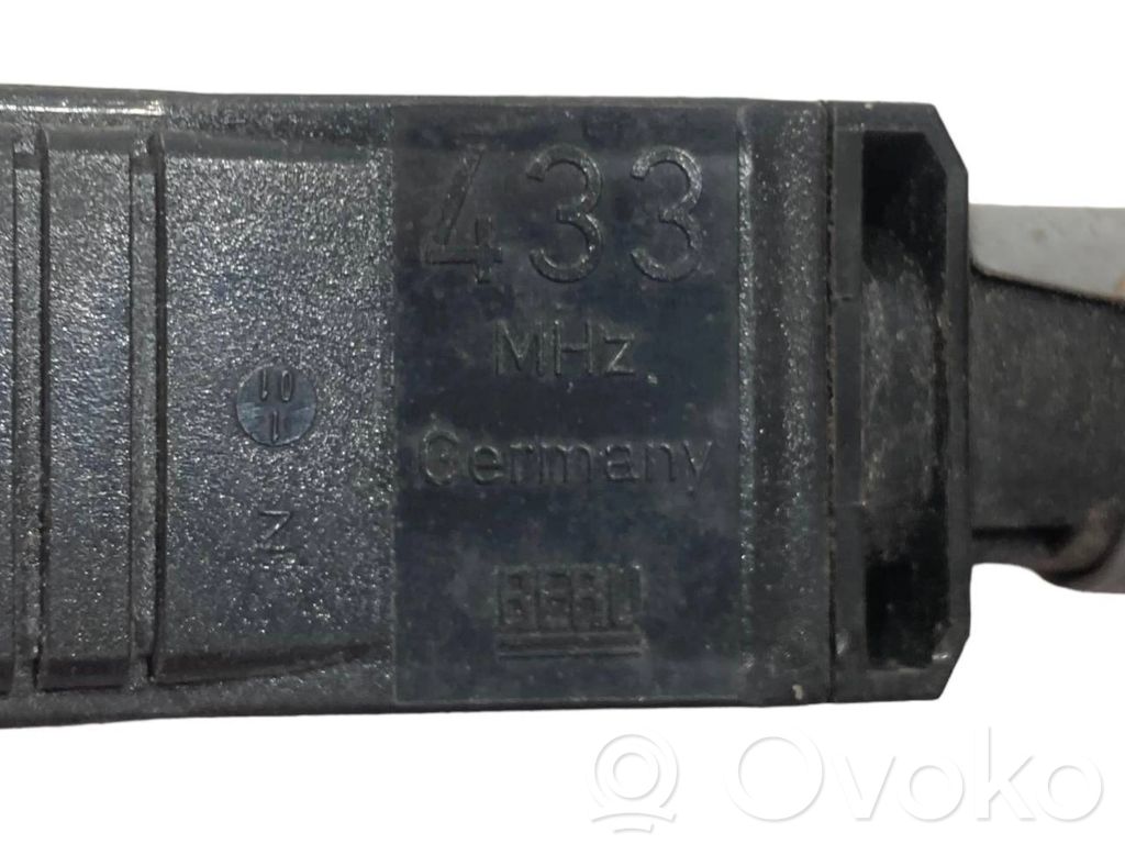 Riepu spiediena sensors
