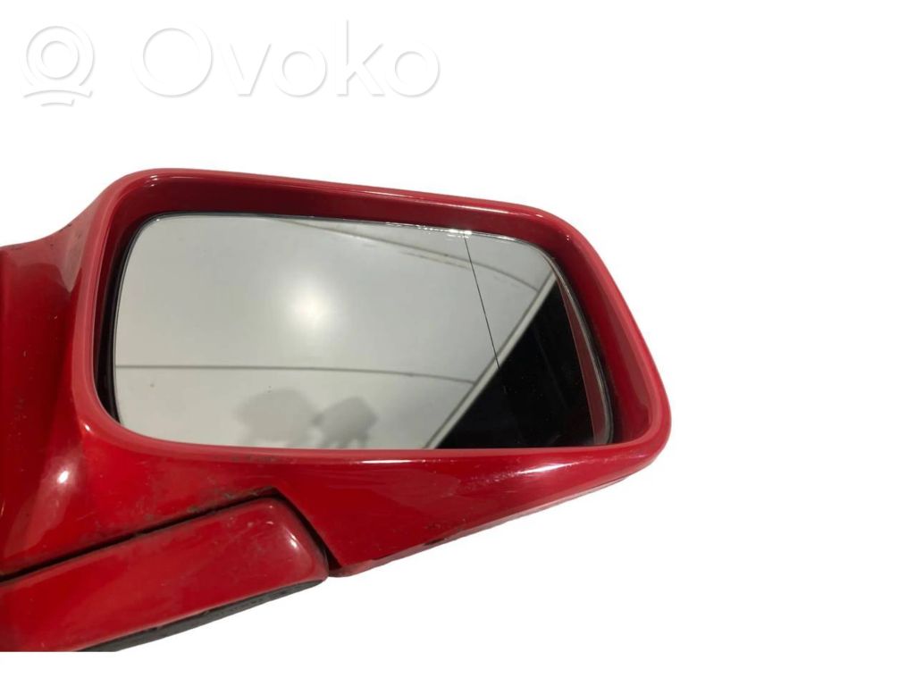 Mirror (electrically controlled)