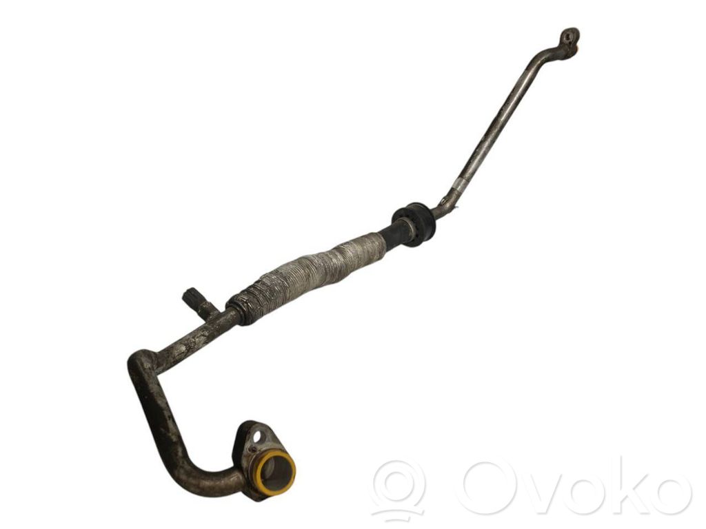 Air conditioner pipe(s) / hose(s)