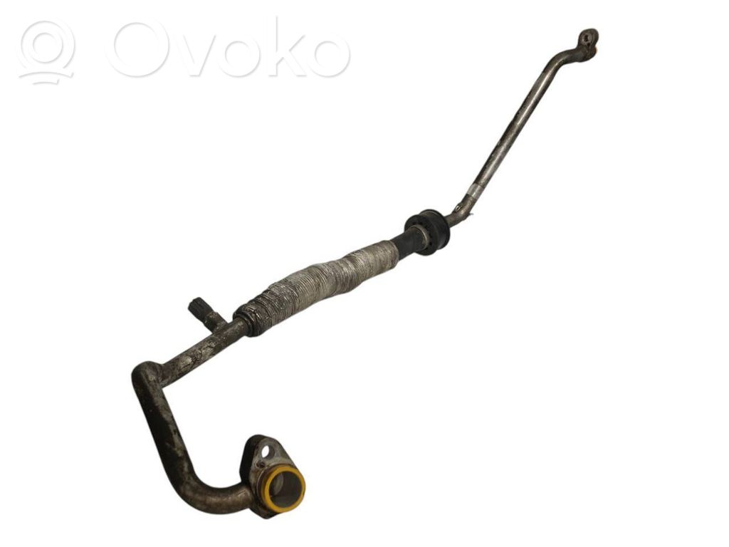 Air conditioner pipe(s) / hose(s)