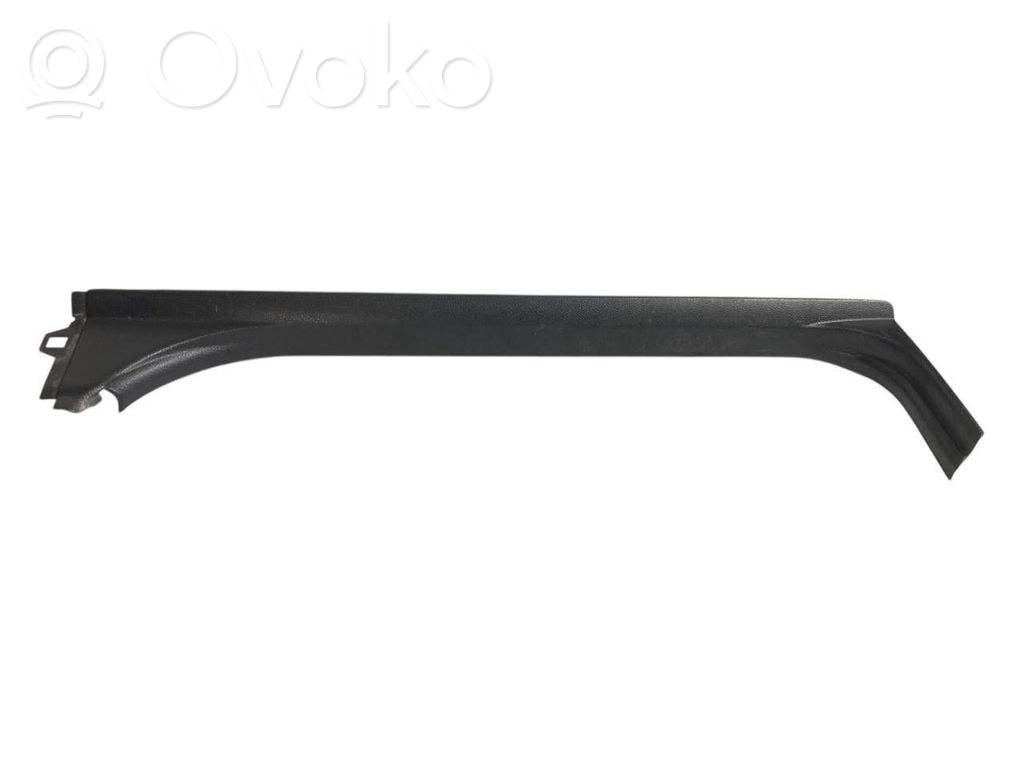 Priekšējā sliekšņa dekoratīvā apdare (iekšējā)