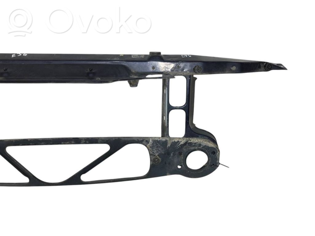 Radiatoru paneļa turētājs (televizora)