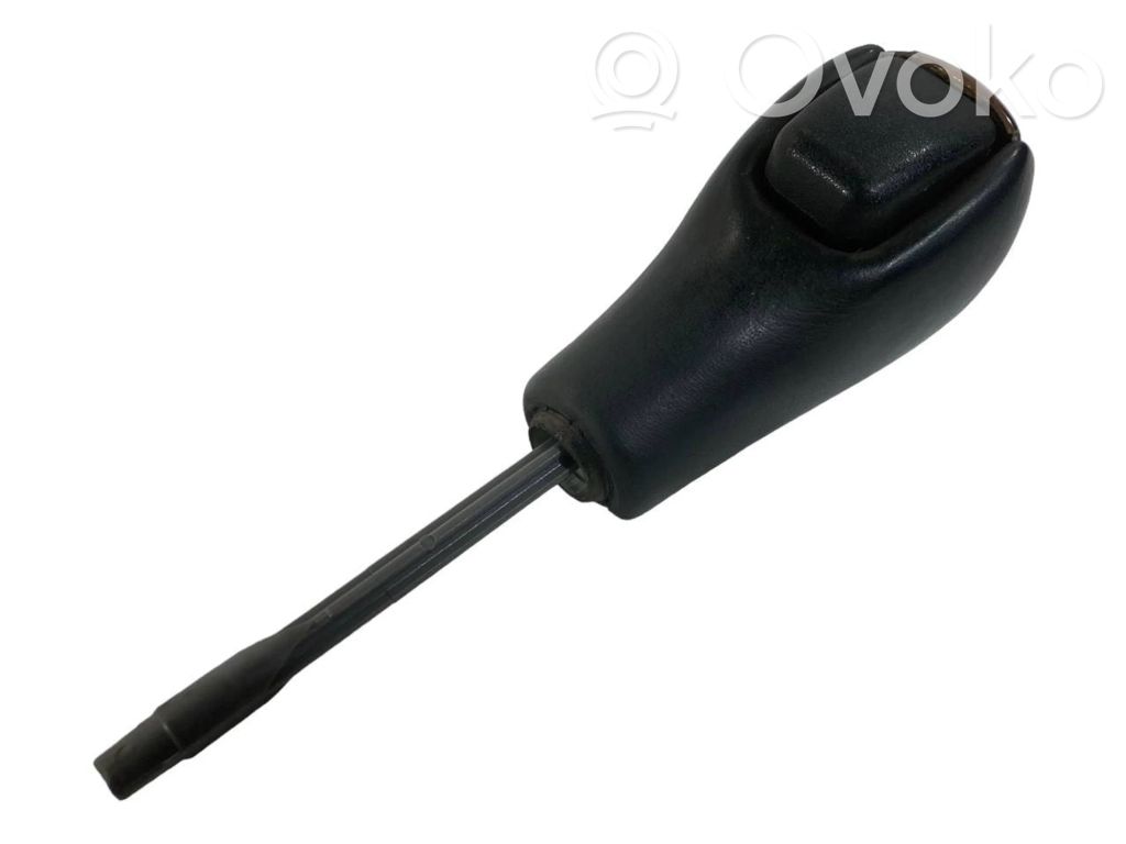 Декоративная отделка рычага переключения передач (кожа, наконечник)