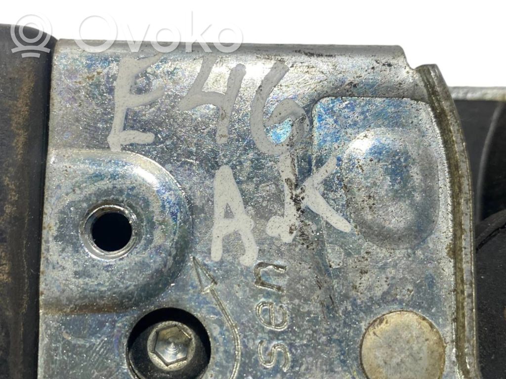 Aizmugurē slēdzene