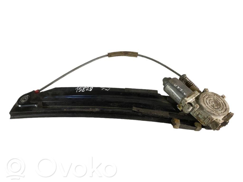 Priekšpusē elektriskā loga pacelšanas mehānisma komplekts