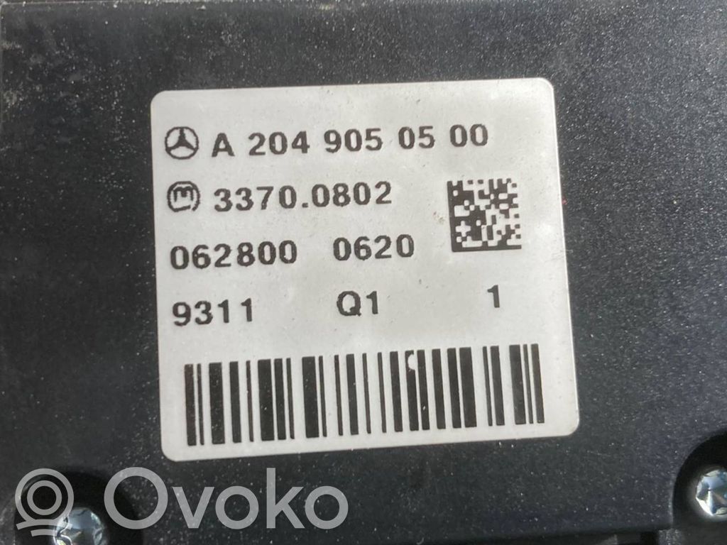 Radio / CD/DVD atskaņotājs / navigācija