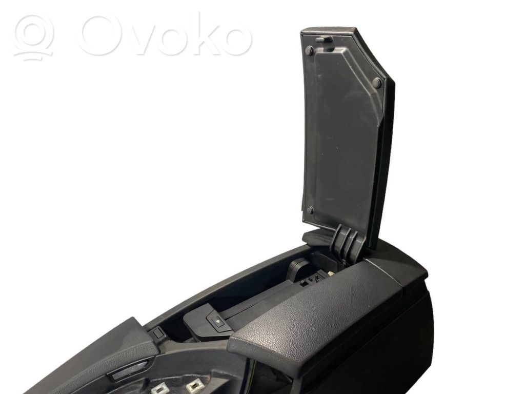 Подлокотник