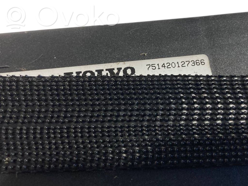 Piekabes āķa vadības bloks