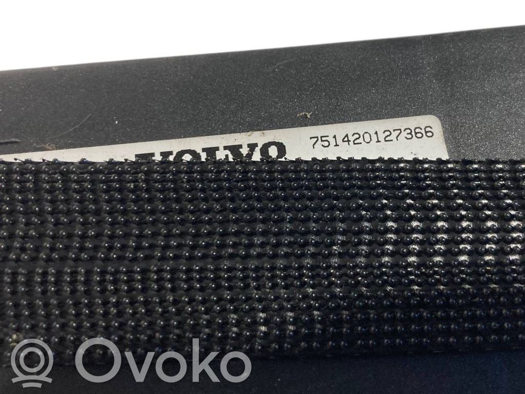 Piekabes āķa vadības bloks