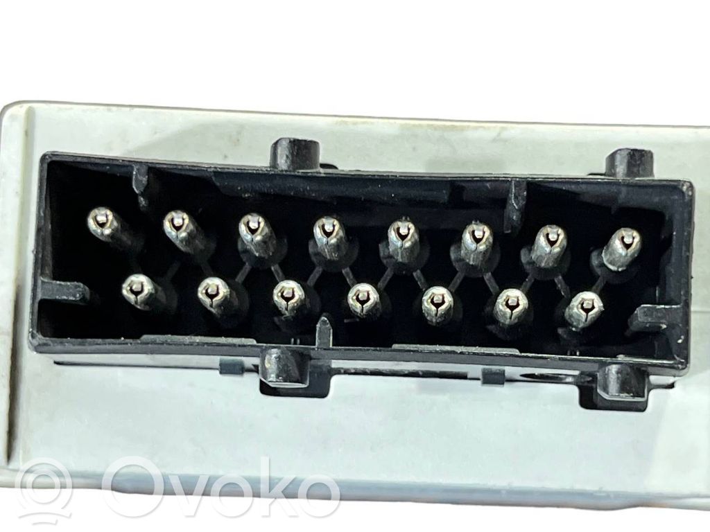 Trailer hitch control unit