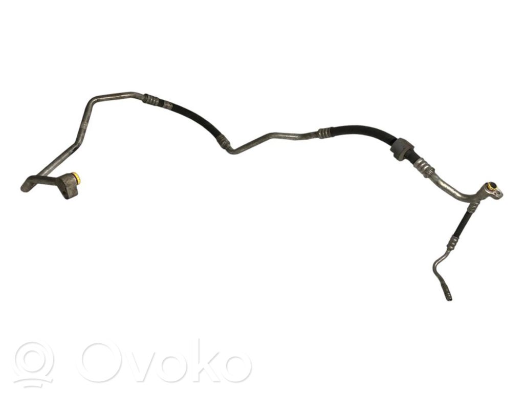 Air conditioner pipe(s) / hose(s)