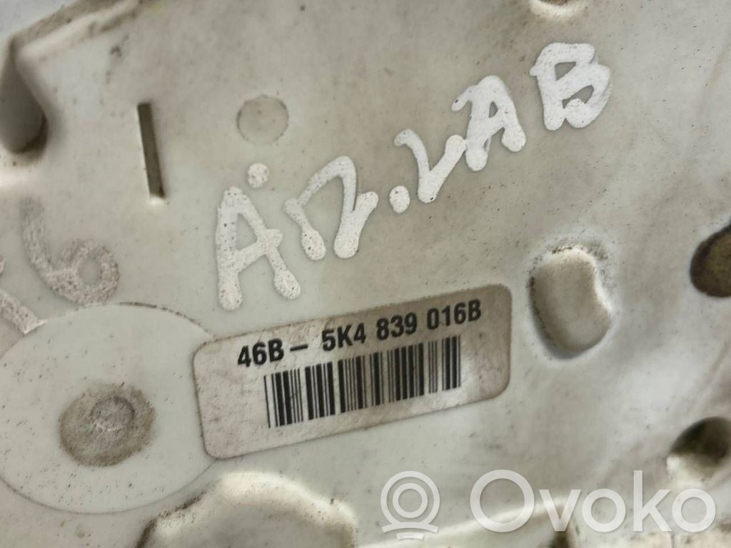 Aizmugurē slēdzene