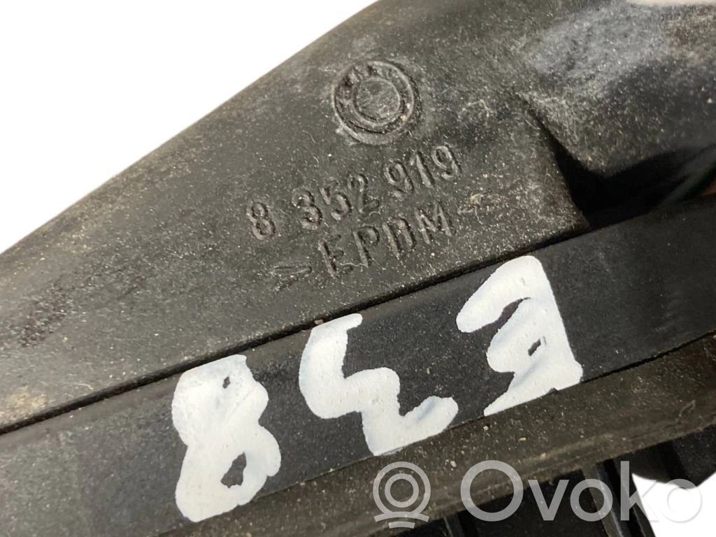 Priekšējo durvju vadu instalācija