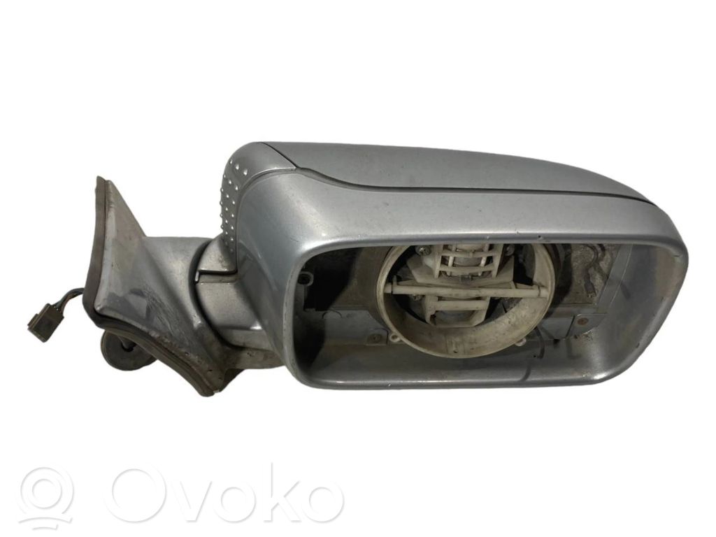 Spogulis (elektriski vadāms)