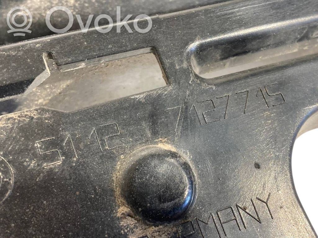 Кронштейн крепления заднего бампера