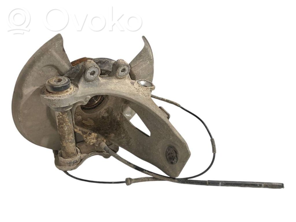 Aizmugurē riteņa rumbas vārpstas šarnīrs (stupica, capfa)