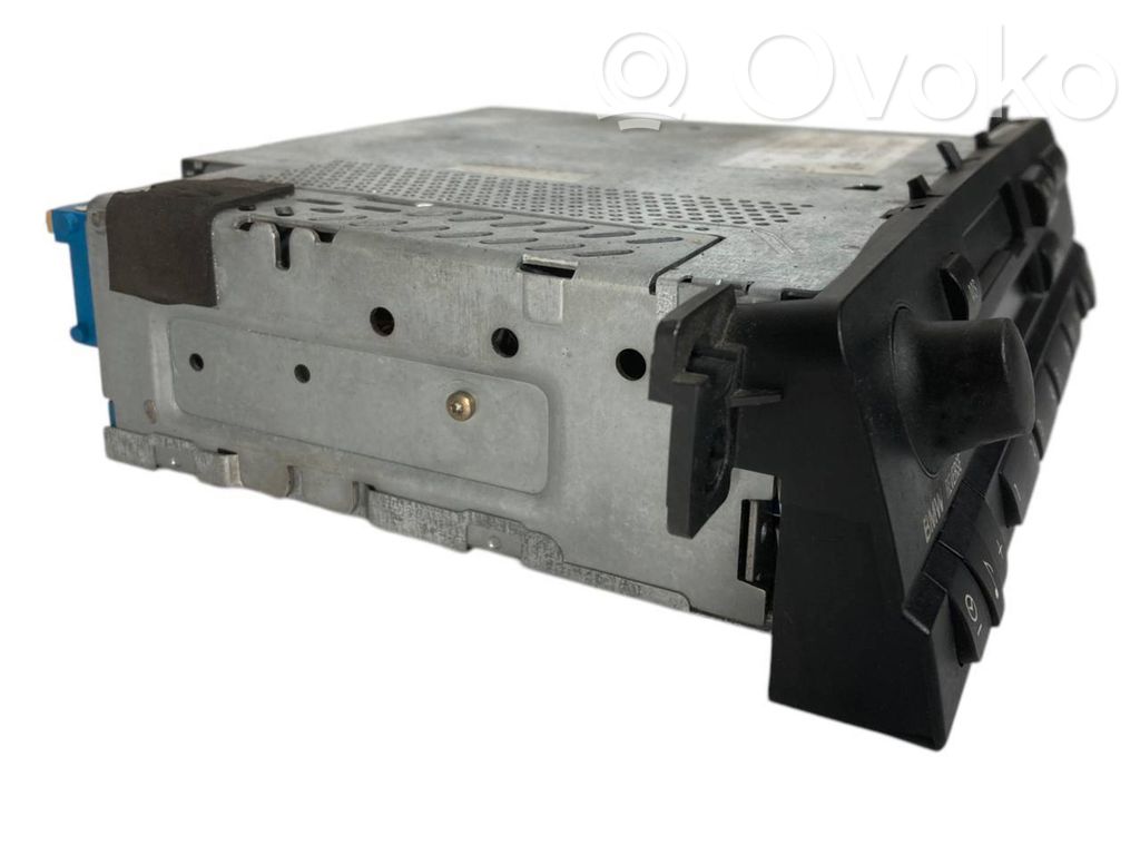 Radio / CD/DVD player / navigation