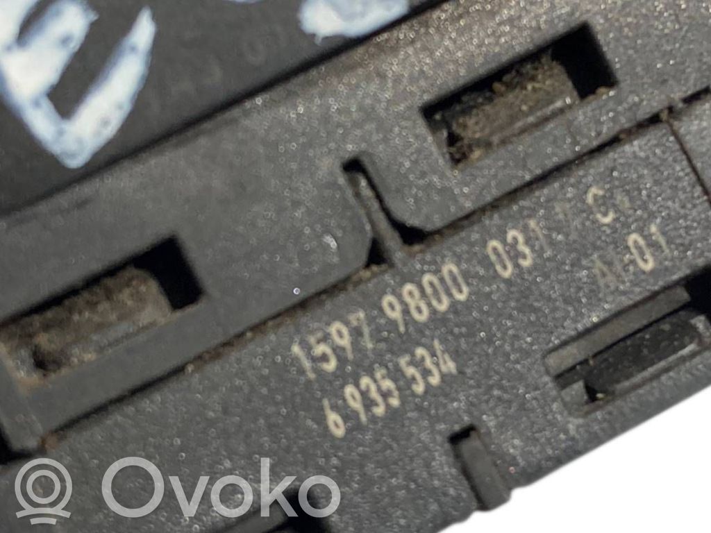 Elektrisko logu slēdzis