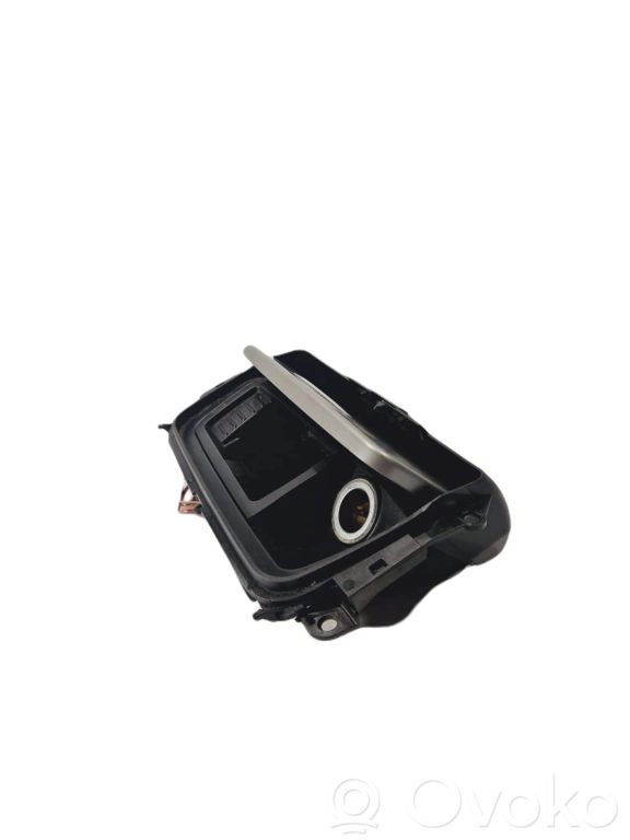 Cita veida salona detaļa