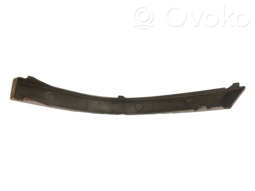 Taillight trim