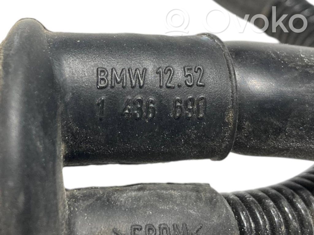 Pārnesumkārbas vadu instalācija