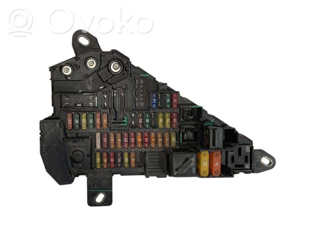Fuse block