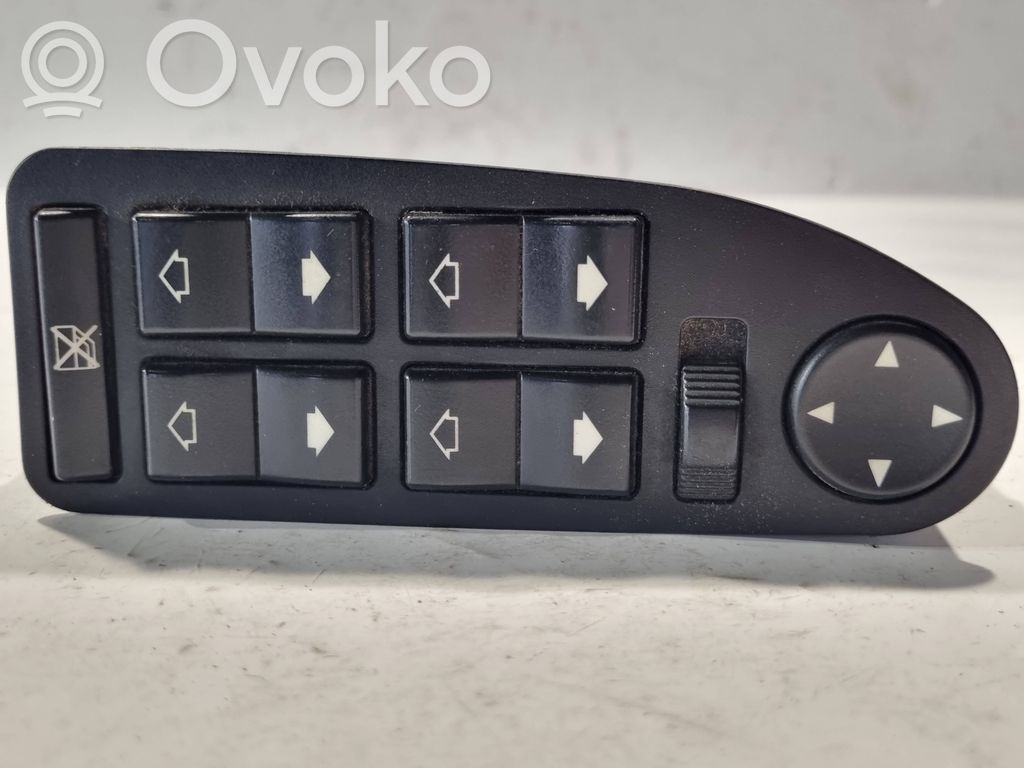 Window lift control switch(es)