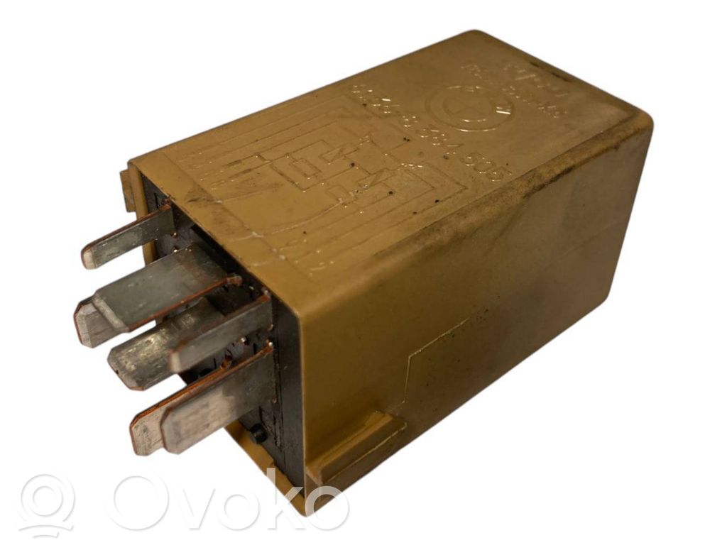 Window wiper relay