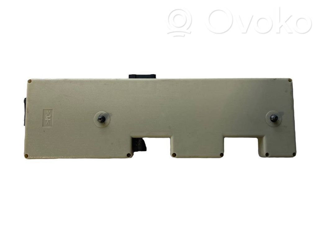 Antenna amplifier