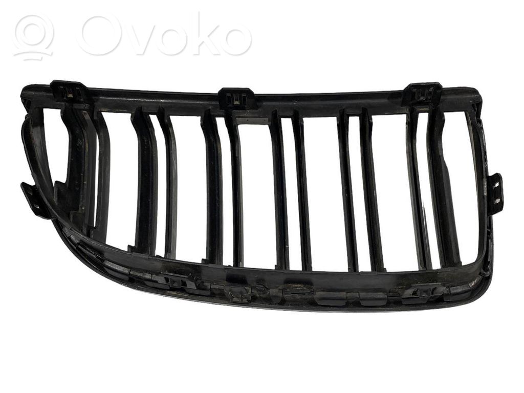 Top grille
