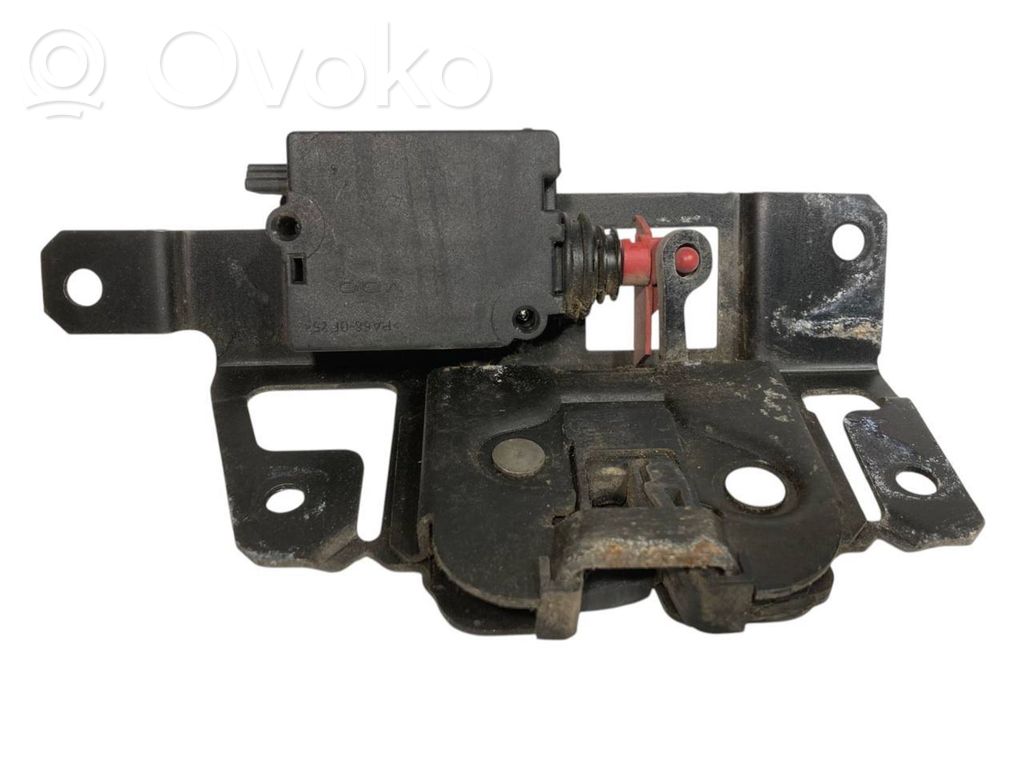 Rear cover lock